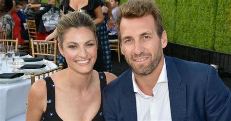 erin andrews relationship history|Erin Andrewss Husband + Relationships, Exes & Rumors (2024)